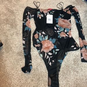 Guess bodysuit